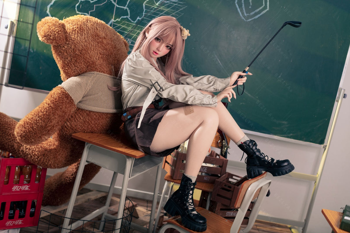 Convallaria sexpuppe (Bezlya Doll 155cm B-cup 2.1 Silikon)