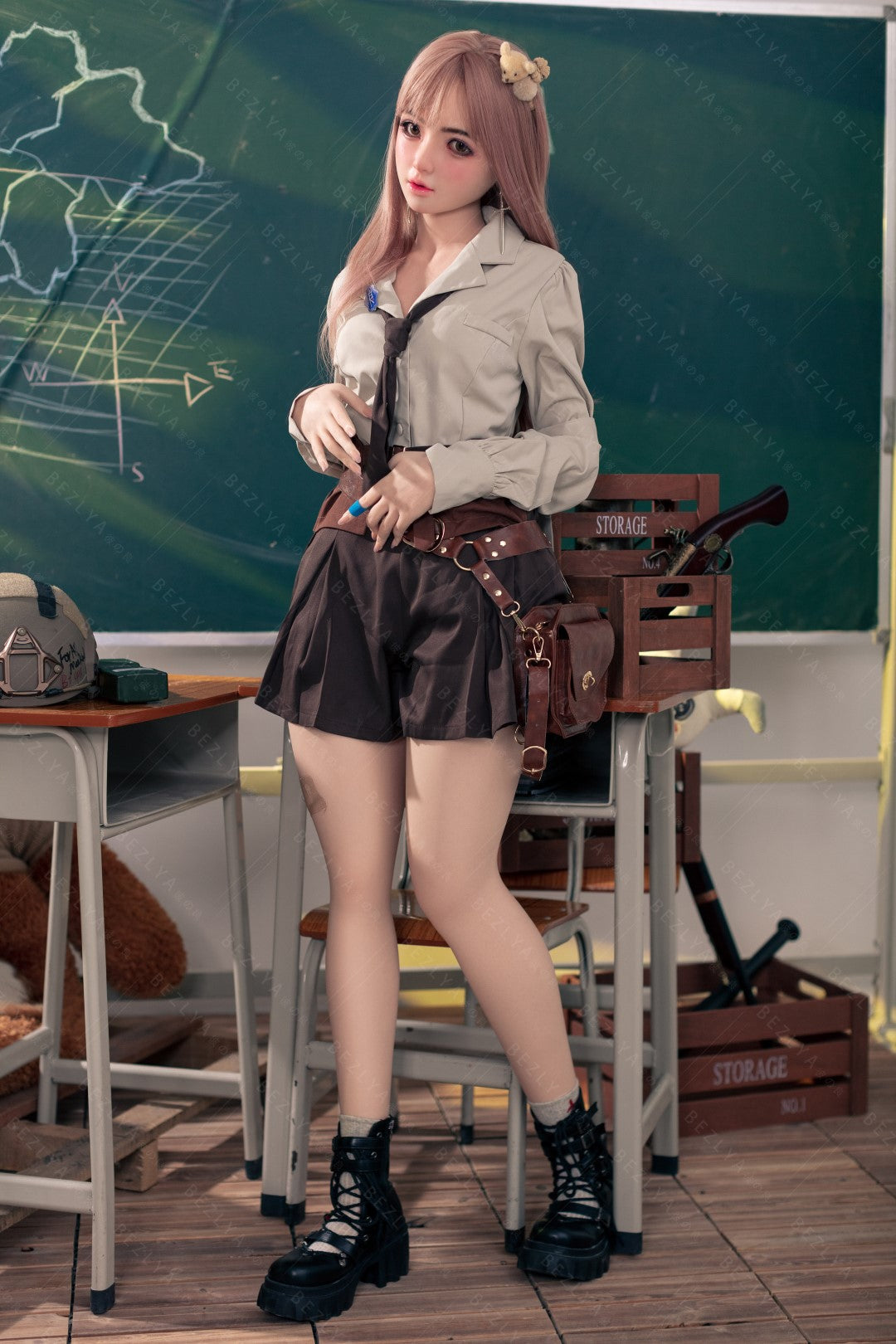 Convallaria Sex doll (Bezlya Doll 155cm b-cup 2.1 silicone)