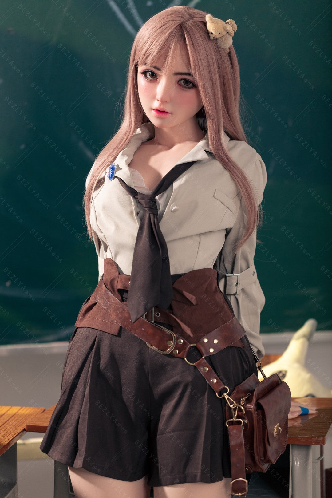 Convallaria Sex doll (Bezlya Doll 155cm b-cup 2.1 silicone)