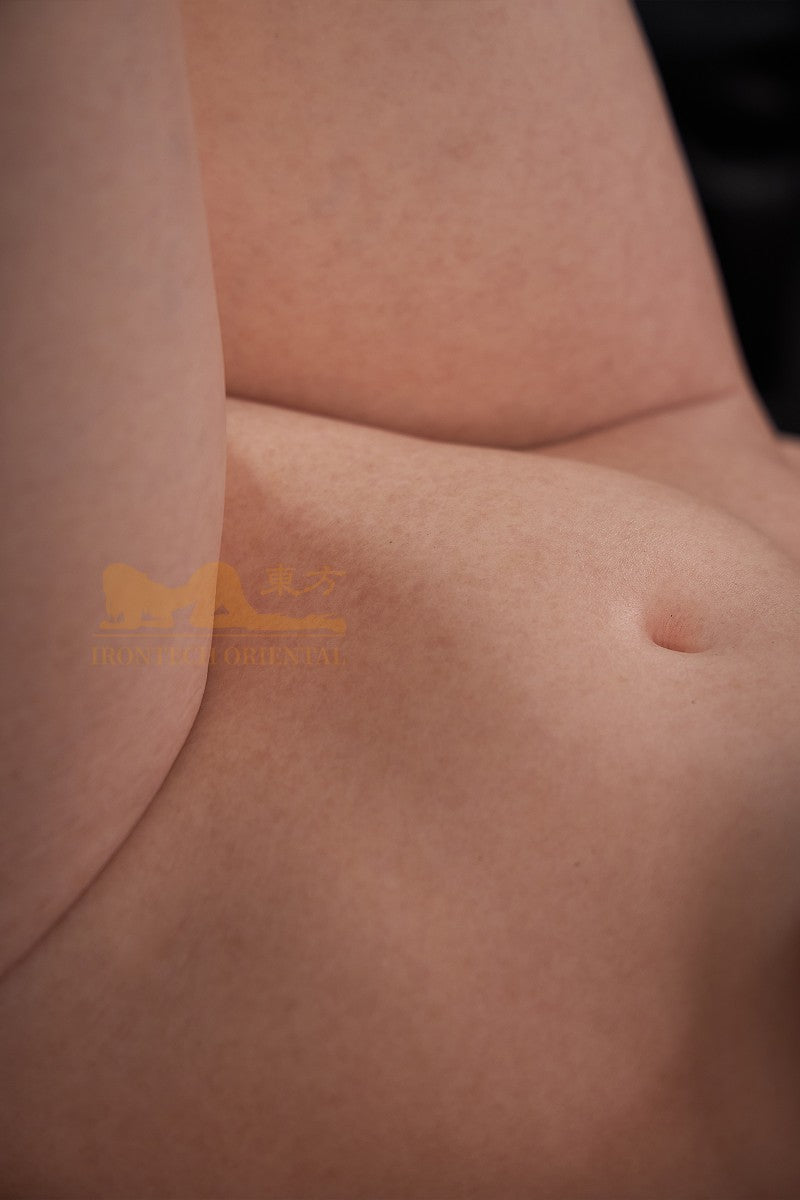 Yuna Sexdocka (Irontech Doll 153cm E-Kupa T1 Silikon)