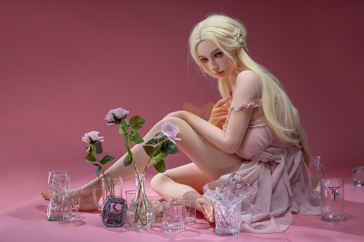 Bailey sexpuppe (Irontech Doll 158cm H-cup B1 Silikon)