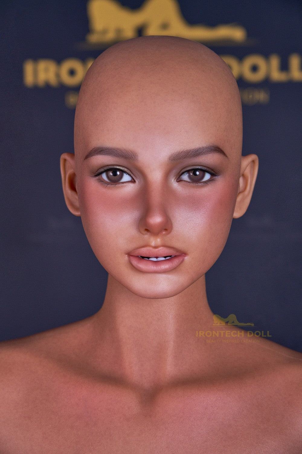 Luna Sexdocka (Irontech Doll 168cm B-Kupa S17 Silikon)