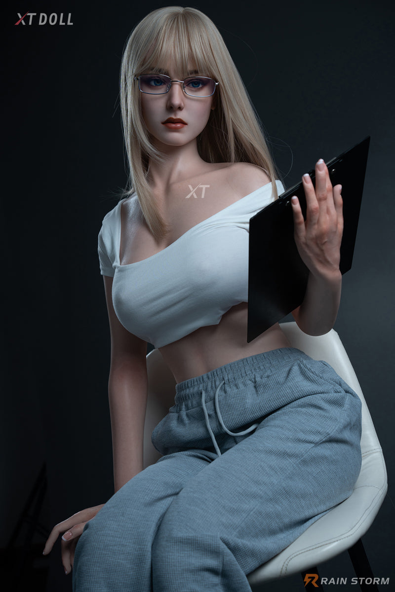 Irina sexpuppe (XT Doll 163 cm f-cup #XT-18 Silikon)