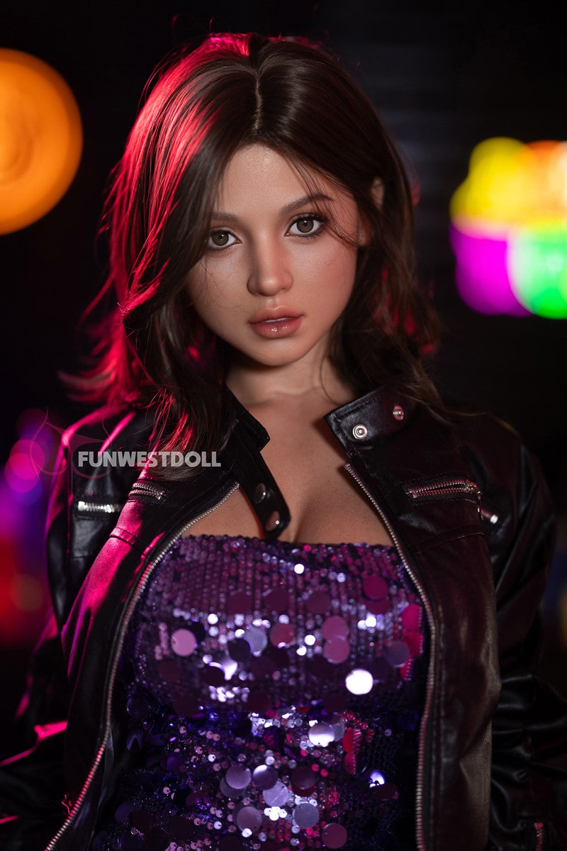 Lyra sexpuppe (FunWest Doll 157 cm G-cup #054S Silicon)