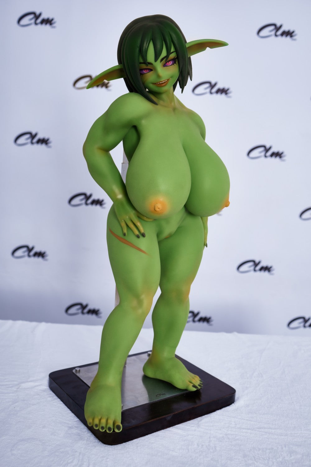 Zarga Orc sexpuppe (Climax Doll Mini 70 cm V-cup Silikon)