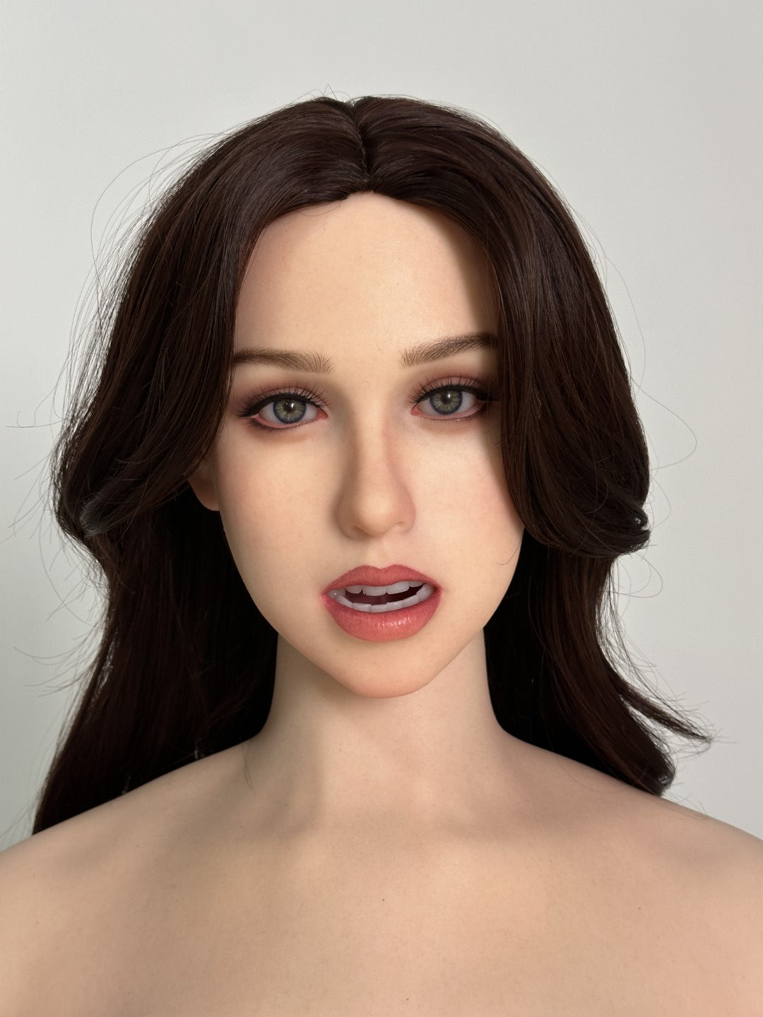 Rita sexpuppe (Zelex ZGX165CM F-cup GE139-2 Silikon)