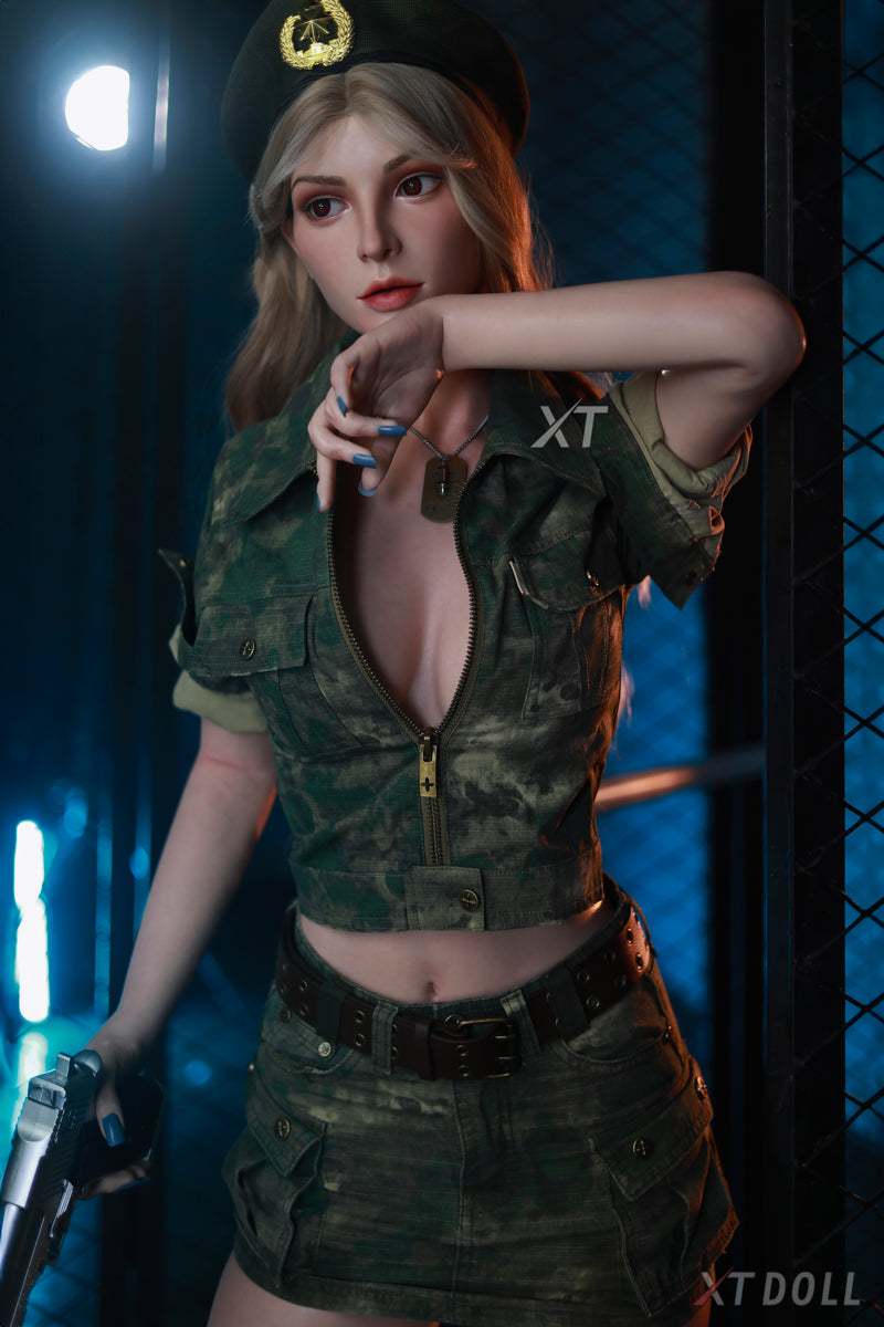 Melanie sexpuppe (XT Doll 164 cm C-cup #XT-15-B Silicon)