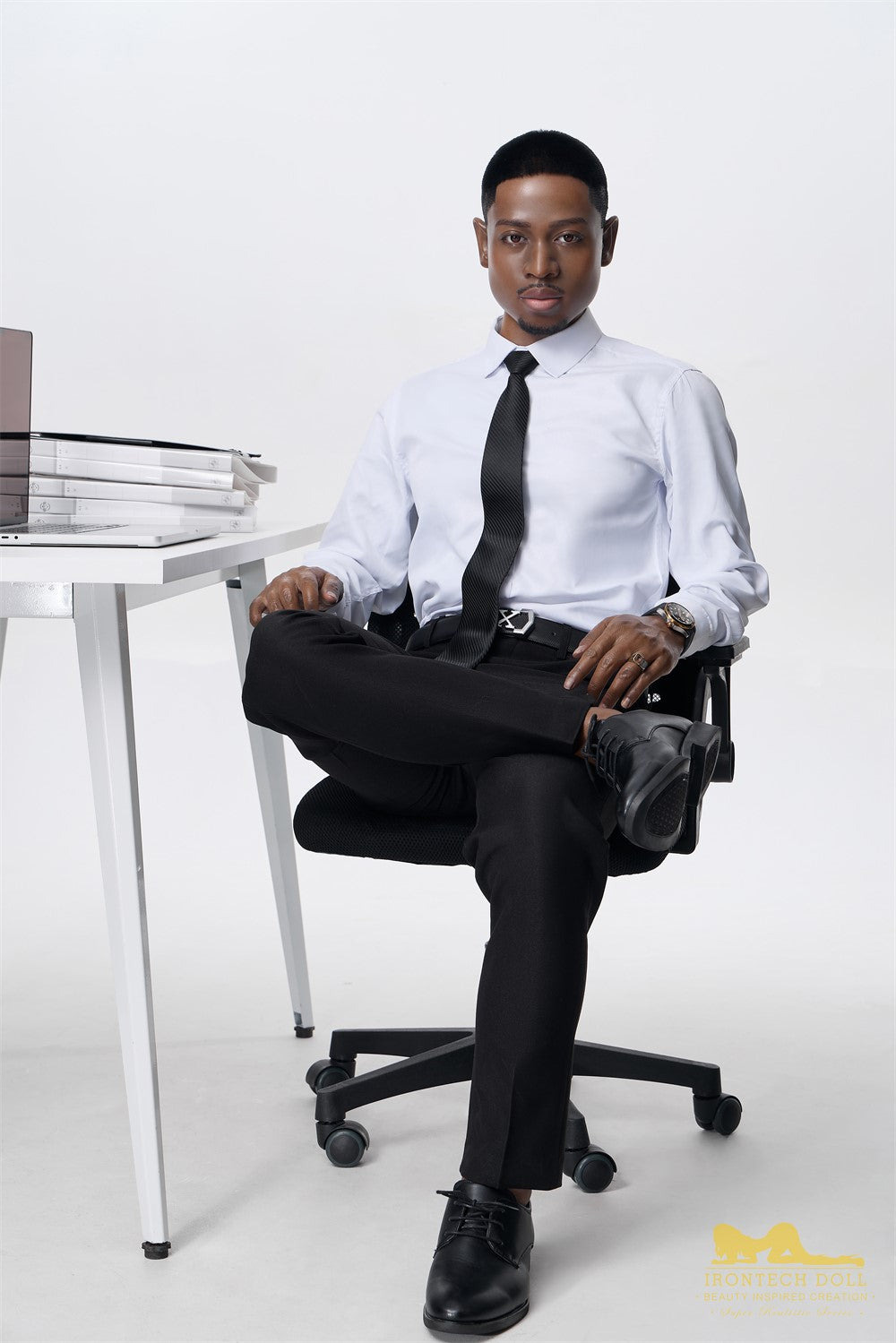 James Male sexpuppe (Irontech Doll 170 cm M8 Silikon)