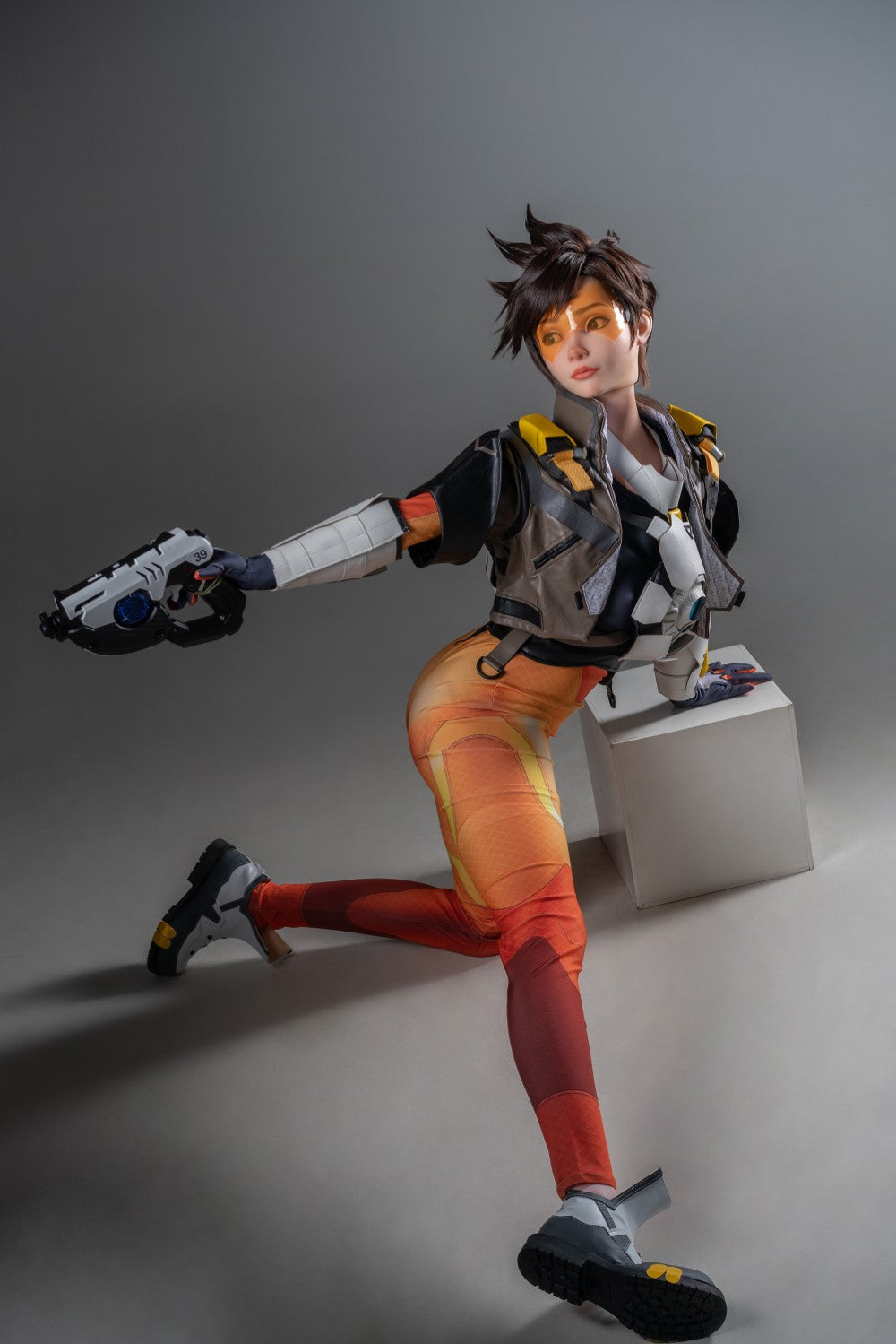Tracer sexpuppe (Game Lady 167cm D-cup Nr.29-1 Silikon)
