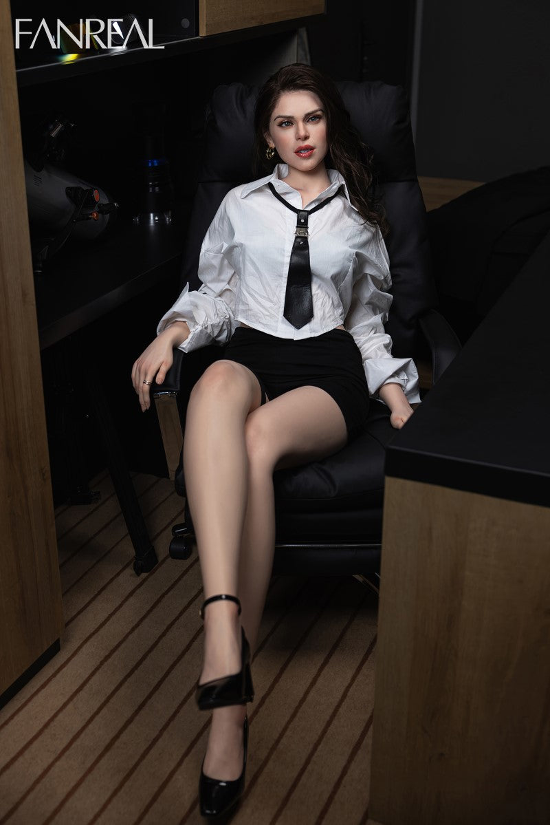 Gina Sex doll (FanReal Doll 170cm d-cup silicone)