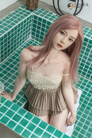 Qian sex doll (fanreal doll 158cm b-cup Silicone)