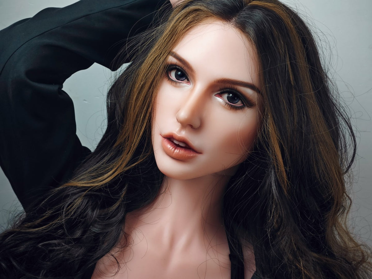 Mila Bell sexpuppe (Elsa Babe 160cm RHC001 Silikon)