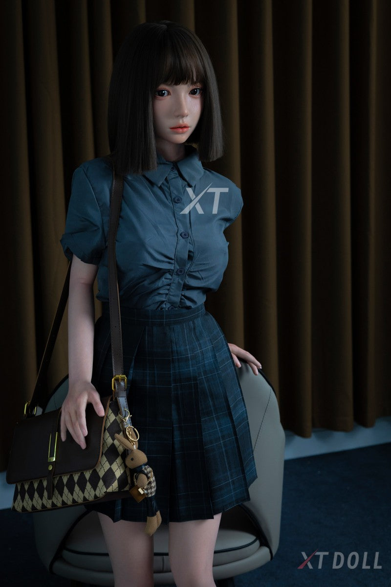 Yina sexpuppe (XT Doll 150 cm d-cup #XT-BYM15-B Silicon)
