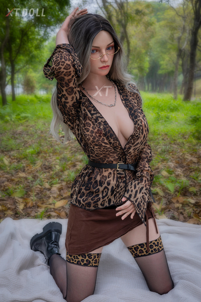 Melanie sexpuppe (XT Doll 165cm E-cup #XT-15-B Silikon)