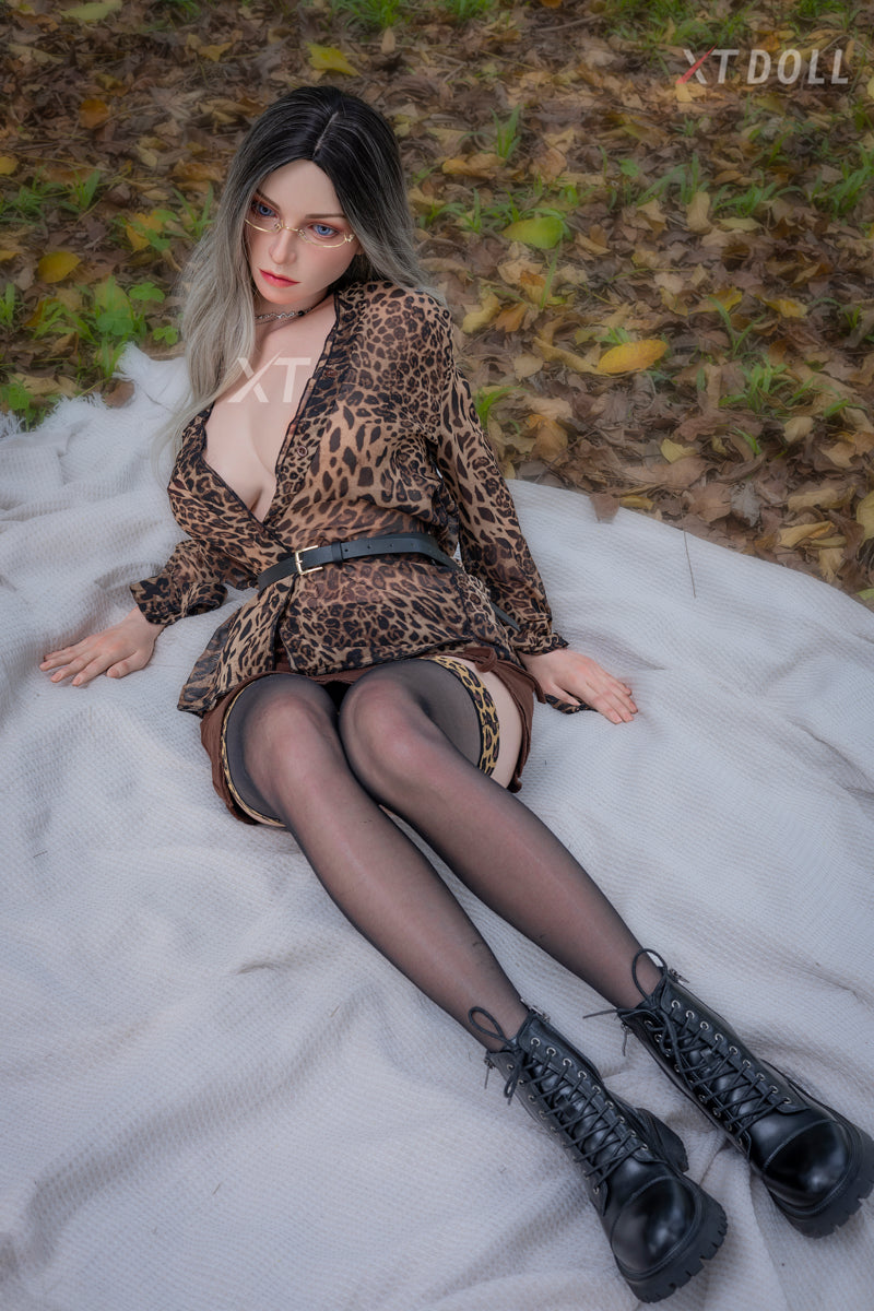 Melanie sexpuppe (XT Doll 165 cm e-cup #XT-15-B Silicon)