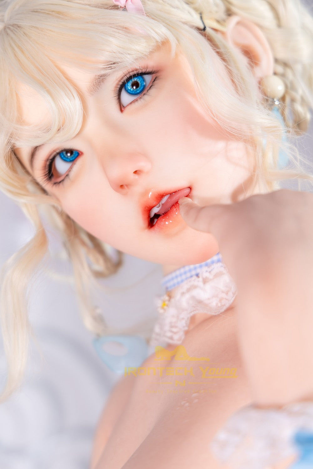 Zia Sexdocka (Irontech Doll 154cm E-Kupa N02 Silikon)