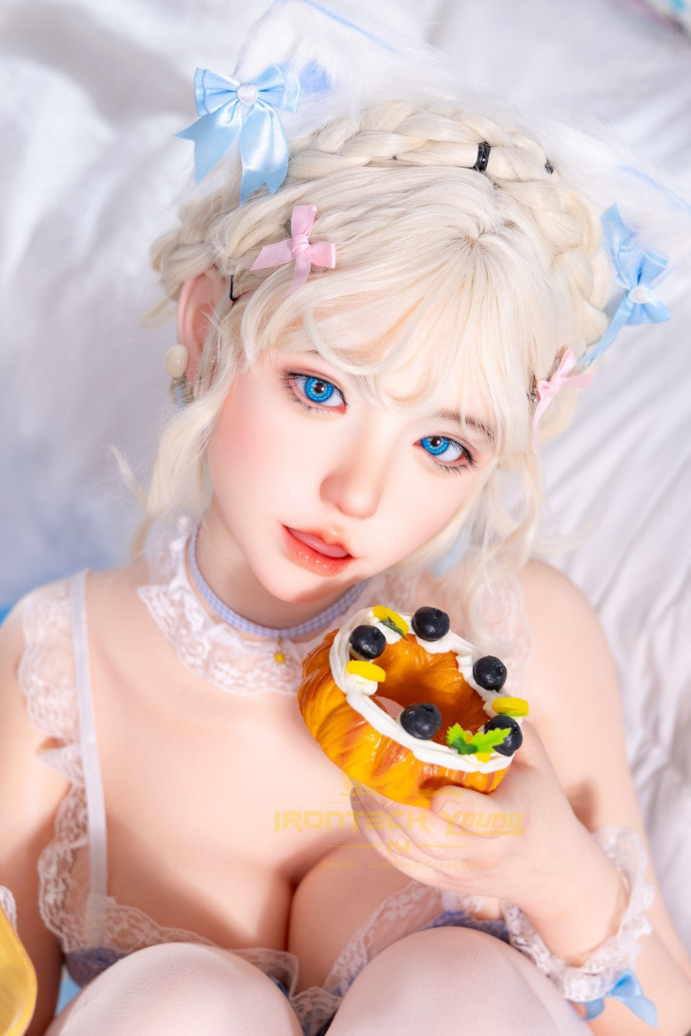Zia Sexdocka (Irontech Doll 154cm E-Kupa N02 Silikon)