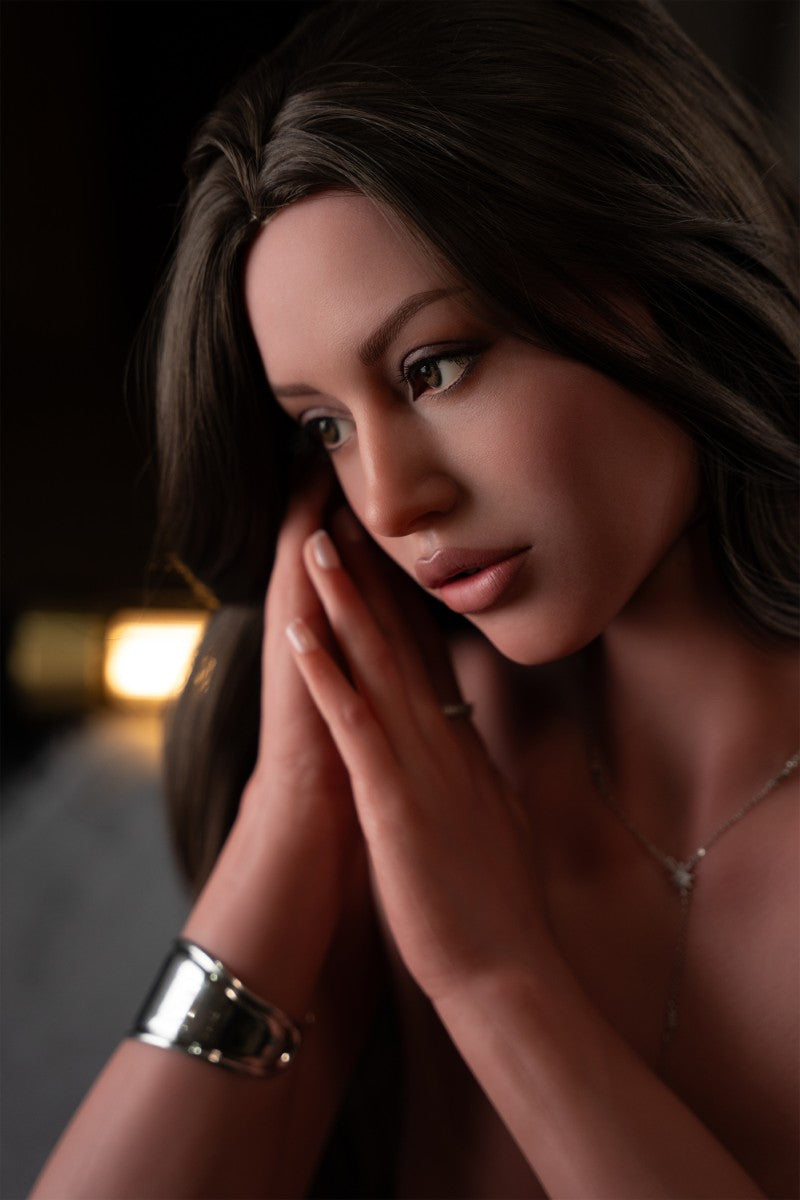 Aryana Sex doll (Zelex 170cm A-cup ZXE231-1 SLE silicone)