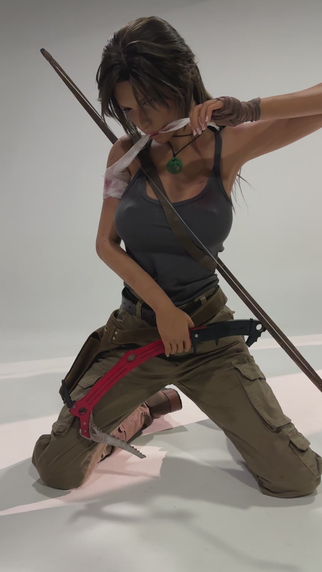 Lara Croft sexpuppe (Game Lady 166cm E-cup Nr.20 Silikon)