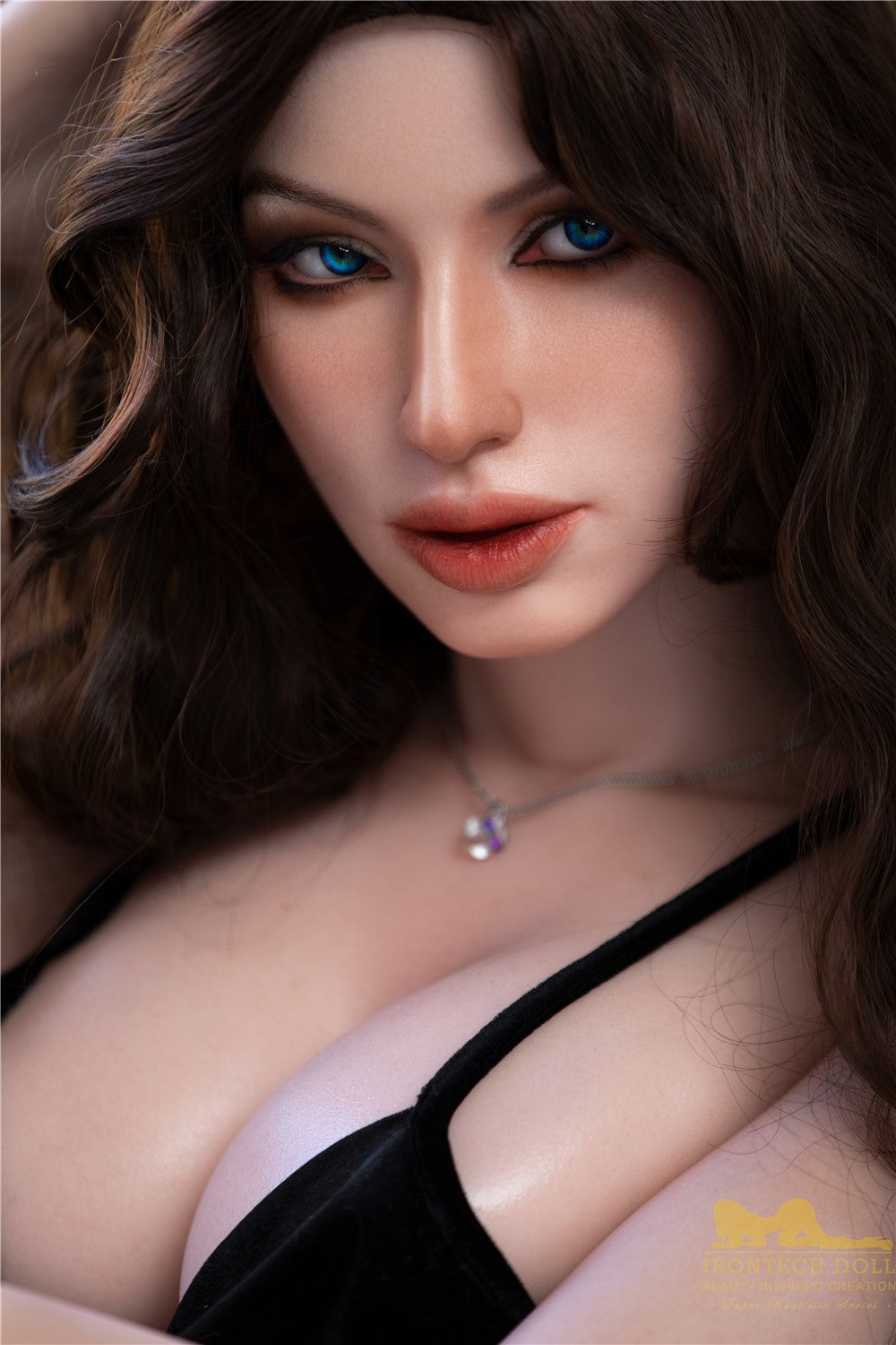 Esmeralda sexpuppe (Irontech Doll 166cm C-cup S28 Silikon)