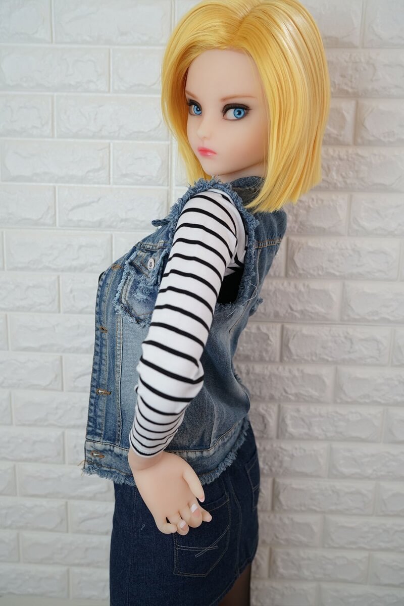 Lazuli Android 18 Sex doll (Irokebijin 140cm e-cup TPE/silicone)